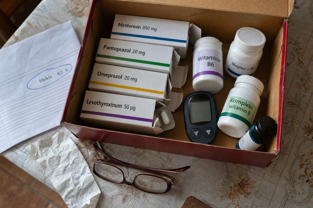 Domowa apteczka: metformina, pantoprazol, omeprazol, suplementy z B6, glukometr i wynik HbA1c